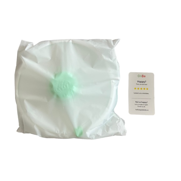 NIB Gobe Mint Green Snack Container - Picture 5 of 16